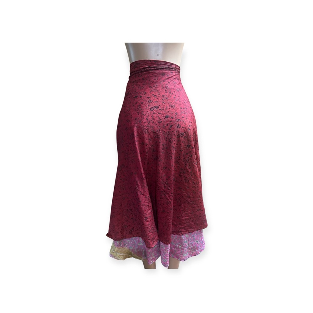 Tamara importants Inc Red Paisley Wrap Skirt